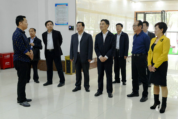 2017-05-07_161608_152928.jpg 2017.05.06开云手机在线官网 北方工业大学战略合作框架协议签约仪式(李杰 魏海龙) (128).JPG